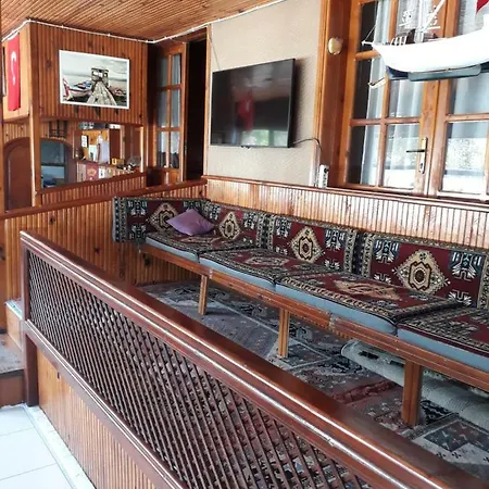 بيت ضيافة Cetin