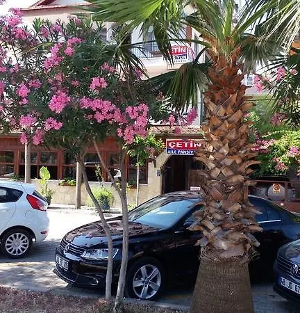Cetin ゲストハウス